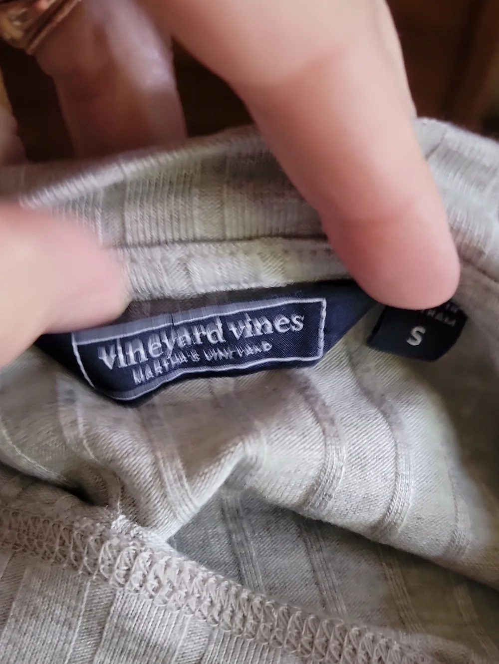 Vineyard Vines Light Gray Ribbed Women's Sweater - Soft Crew Neck